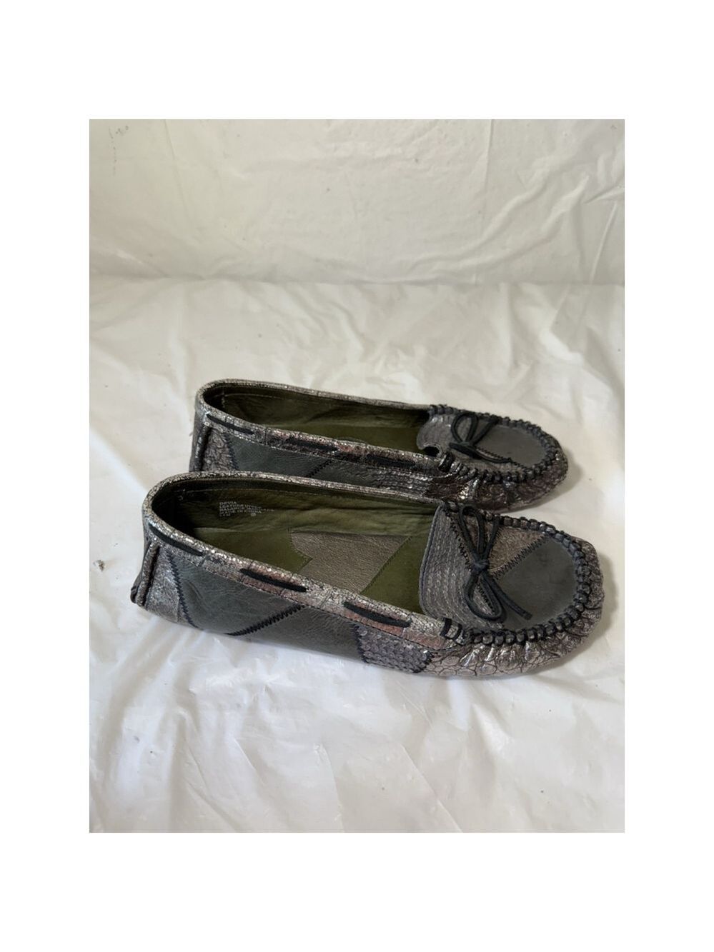 Kenzie Devia patchwork Size 7.5 Moccasins Sequin Snakeskin leather